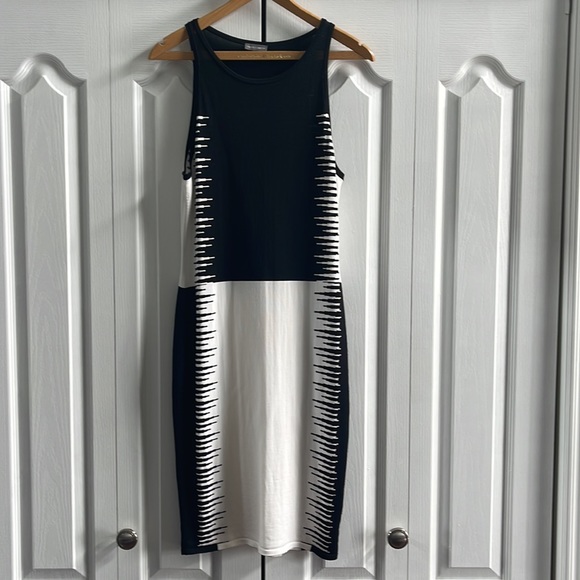 Vince Camuto Sleeveless Knit Dress Medium - Picture 2 of 9
